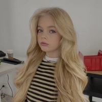 Angela Isabel Suárez(9)