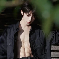 กวิน/พระเอก