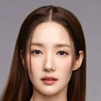 Lee Min-Young