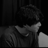 เคน👑//พระเอก