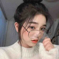 พลอย(พี่นางเอก)