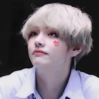 Taehyung 🐻