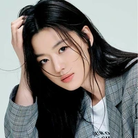 Park Jin Hyun (Mom Kimmin)
