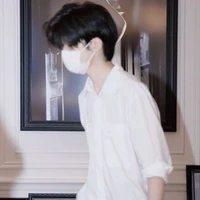 บาส(เเม่ของคินเเละติน)