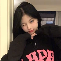 วาเลนติน่า[แม่ยู,ฟี,นาย]