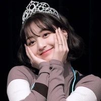 AZKIA RUMAISA NAURA (putri bungsu)
