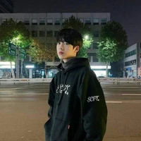 พี่ชายคนโตอื่มเอม