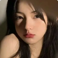 เเคท(นางเอก)
