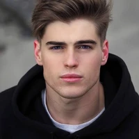 Zayn Moore(19)(Ex: Hadassa)