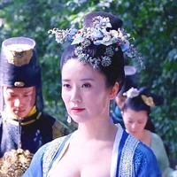 mãe das meias irmãs de li xu jie