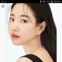 Mrs Sarang Kim (the twins mom)