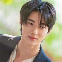 Hyun Bin( pai)
