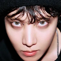 Jung J-Hope