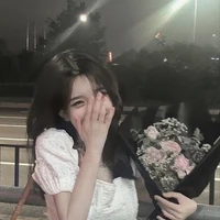 ไผ่ (พี่สาวคนคนสุดท้องพร้อมพลัด แพรว