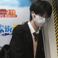 สมาย(น.อ)ตอนใส่เเว่น