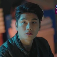 Eunhan ( Kepala Bodyguard )