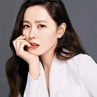 แม่พระเอก