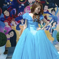 ราชินีอิซาเบลล่า(แม่พระเอก)