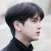 เหนือ(พระเอก)