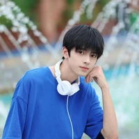 ยอร์(นายเอก)