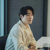 วี(พ่อของน้ำว้า,วิว)