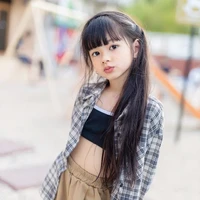 เชอรีน:ตอนเด็ก