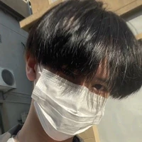 เดนิส(เพื่อนพระเอก+รองประธานนักเรียน)
