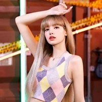 พลอย