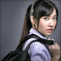 มณ