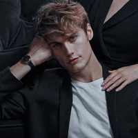 Alexander Jones(ML COUSIN)