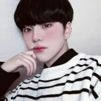 เมฆ:ตัวร้าย(นายเอก)