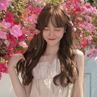 พลอย