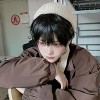 คาริน//นายเอก+น้องยาริน