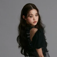 Jang Wonyoung[daughter of mileapo]