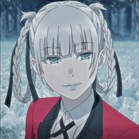 Kirari Momobami