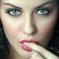 Sharon(mamá)