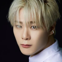 Moonbin