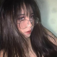 นุ่น(เพื่อนนางเอก+ใส่แว่น)