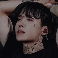 j-hope(vampiro)
