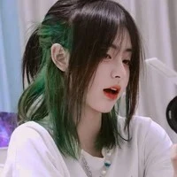 คริสตัล(เพื่อนนอ.)