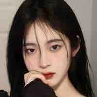 วาวา(นางเอก)