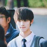 เบส(เเฟนมิ้น)