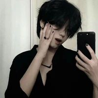 กรีน/พระเอก