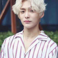 แวน[เจ้าของบาร์]