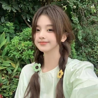 ซินดี้{น้องนายเอก}​