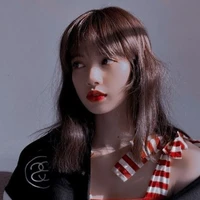 เอลฟ่า(คนดูเเลมารีนน์)✯