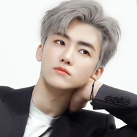 Mike (Asisten Pribadi)