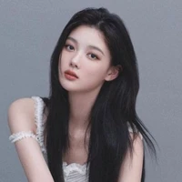 Aluna (Kepala pelayan)