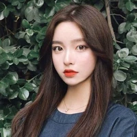 เดือนนะพิม(เเม่นางเอก)