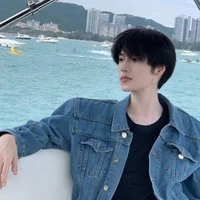 เอม(เพื่อนพระเอก+มาเฟีย+นักเลง)